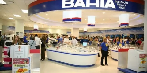 Justiça suspende demissões em massa de trabalhadores das Casas Bahia
