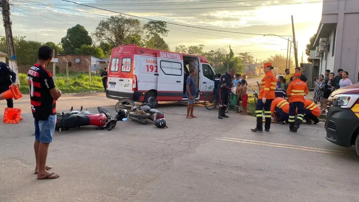 Acidente entre duas motocicletas deixa feridos em Sena Madureira