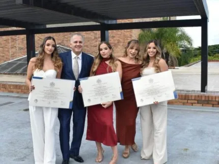 Terremoto na Colômbia: única sobrevivente da família, trigêmea perde pais e irmãs