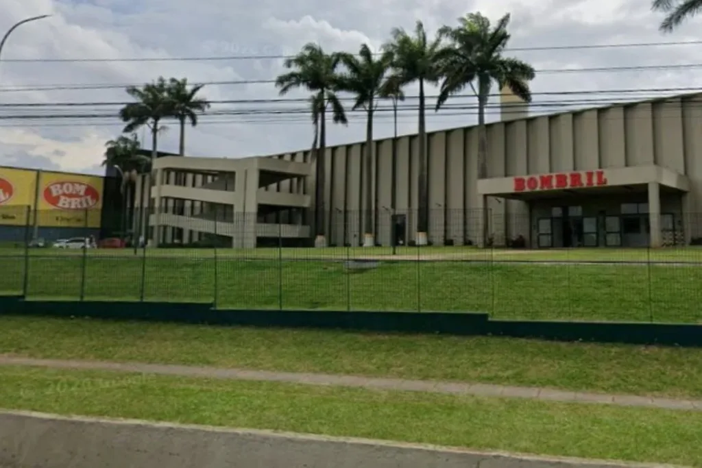 Funcionário invade fábrica da Bombril e mata três colegas a facadas