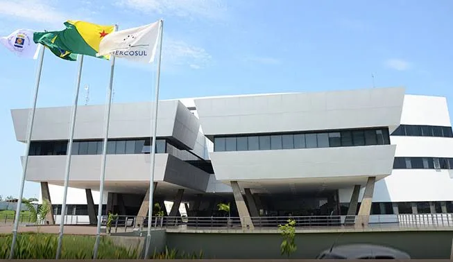 TJAC abre 10 vagas de estágio para mulheres egressas do sistema prisional