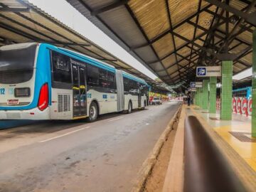 Nova empresa de transporte coletivo de Rio Branco abre vagas de emprego para motoristas e mecanicos.