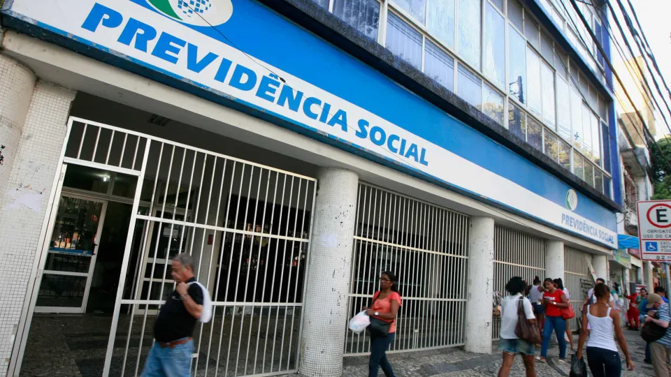 Prorrogação da medida que mantém programa de enfrentamento à fila do INSS é confirmada