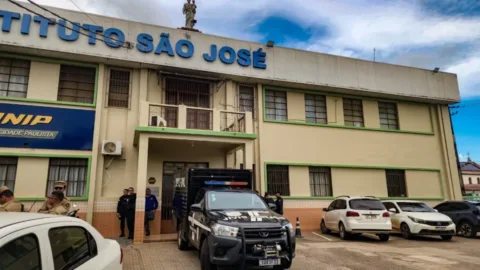 Instituto São José instala detectores de metais em Rio Branco três meses após ataque Palavra-chave foco: Instituto São.