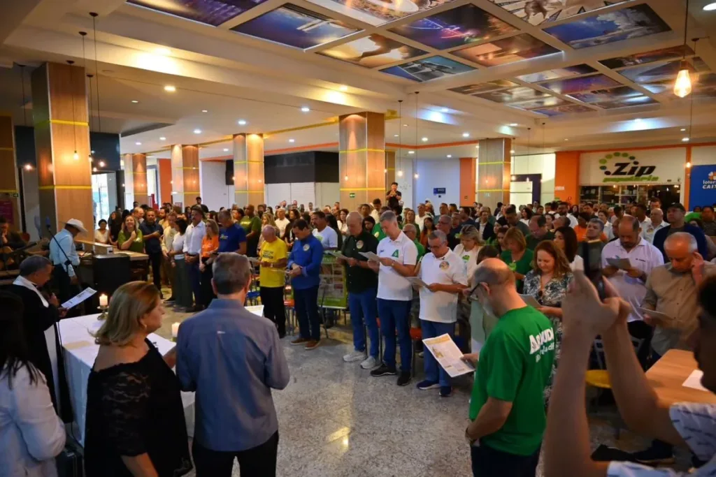 José Roberto Arruda começa campanha em disputa pelo GDF
