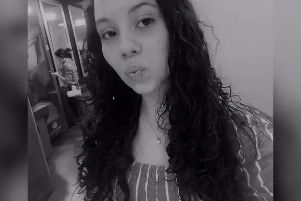 Jovem de 18 anos é encontrada morta após sair para tomar sorvete