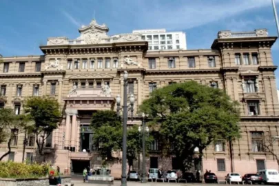 Justiça de SP revoga prisão de inspetor acusado de estupro de crianças