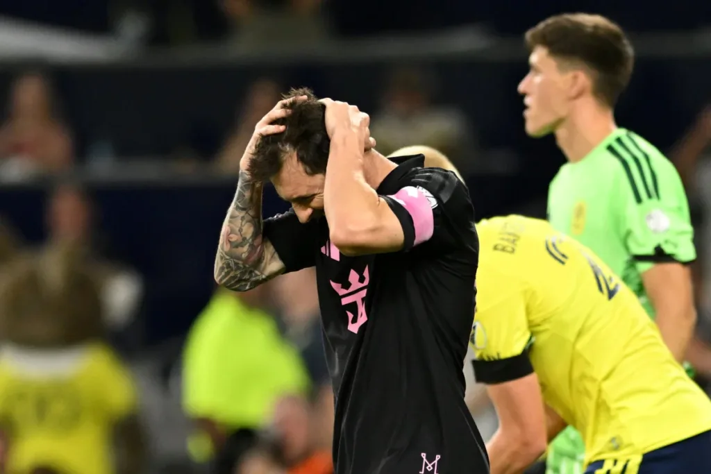Lionel Messi perde 3º pênalti consecutivo em derrota do Inter Miami