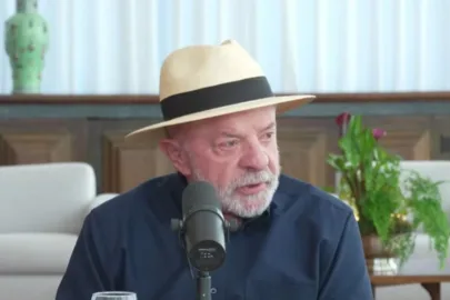 Lula diz que pedirá a Trump para não se meter nas eleições do Brasil