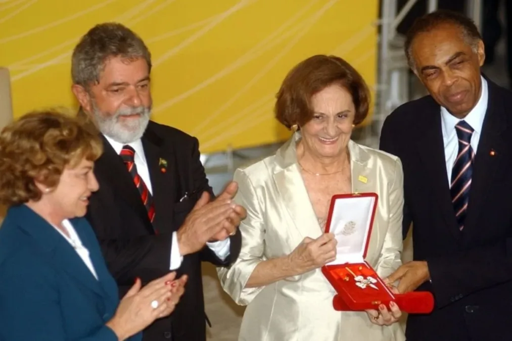 Lula lamenta morte da atriz Laura Cardoso: "Enorme talento"