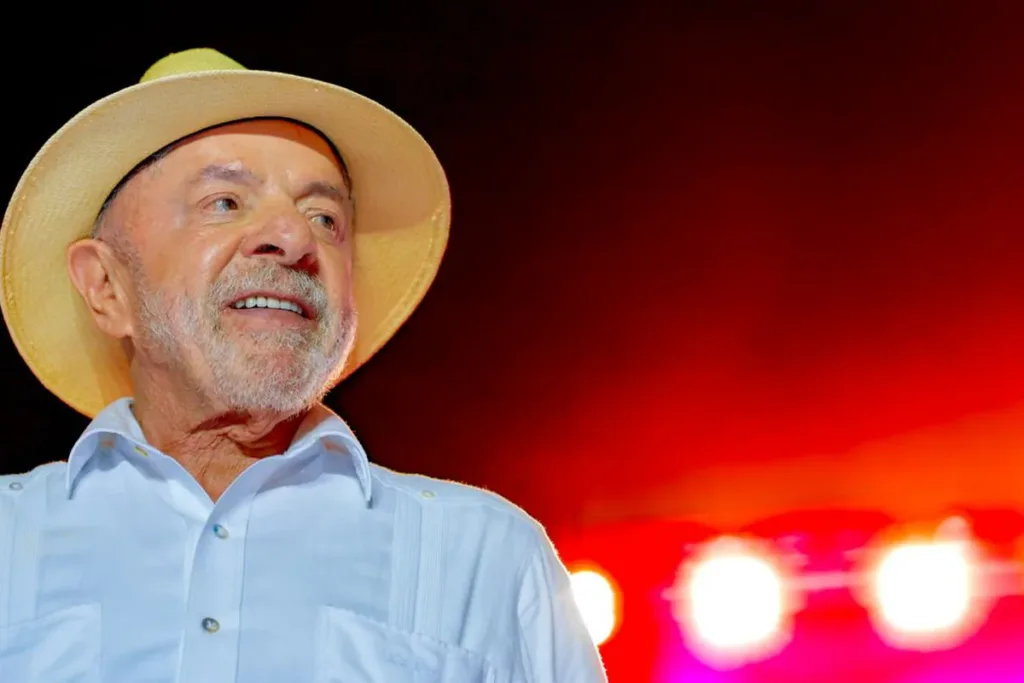 Lula volta a Minas no sábado para campanha em ato com mulheres