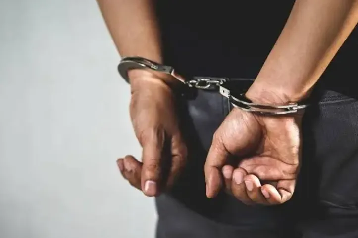 Homem é preso no Acre após reconciliação sem revogar medida protetiva; entenda o caso