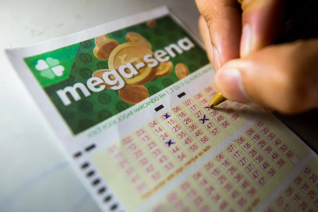 Mega-Sena 3045 sorteia prêmio de R$ 38 milhões neste domingo (16/8)