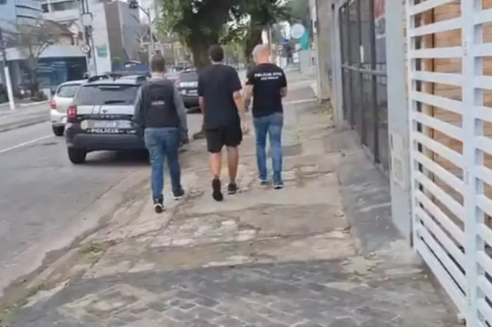 Menor apreendido por crimes no Discord pode integrar célula extremista