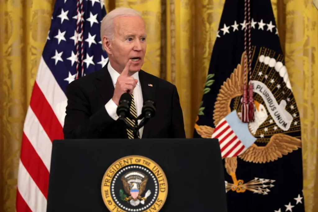 "Muito doloroso", diz filho de Joe Biden sobre câncer do pai