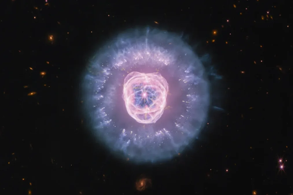 Nebulosa do Leão: telescópio revela detalhes a 5 mil anos-luz