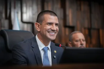 PL do Rio quer repetir "estratégia Witzel" para tentar derrotar Paes