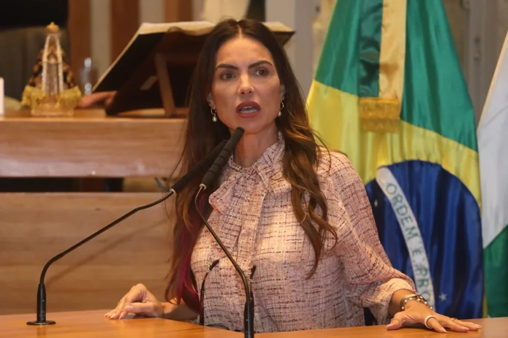 Paula Belmonte diz que, se eleita, vai "garantir assistência integral"