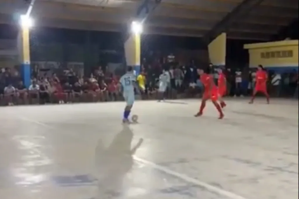 PE: tiroteio em partida de futsal deixa treinador morto e 5 feridos