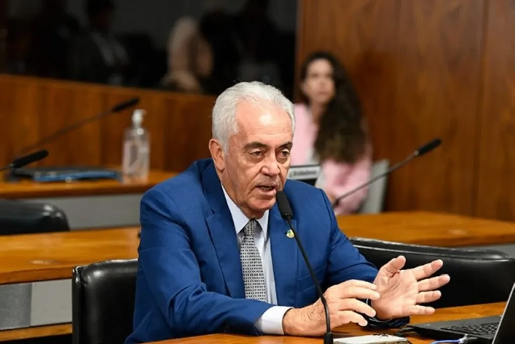 PEC do fim da escala 6X1 avança no Senado e chega na CCJ; veja relator