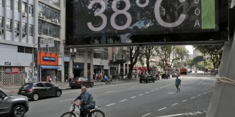 Brasil cria plano para emergências na saúde por mudanças climáticas