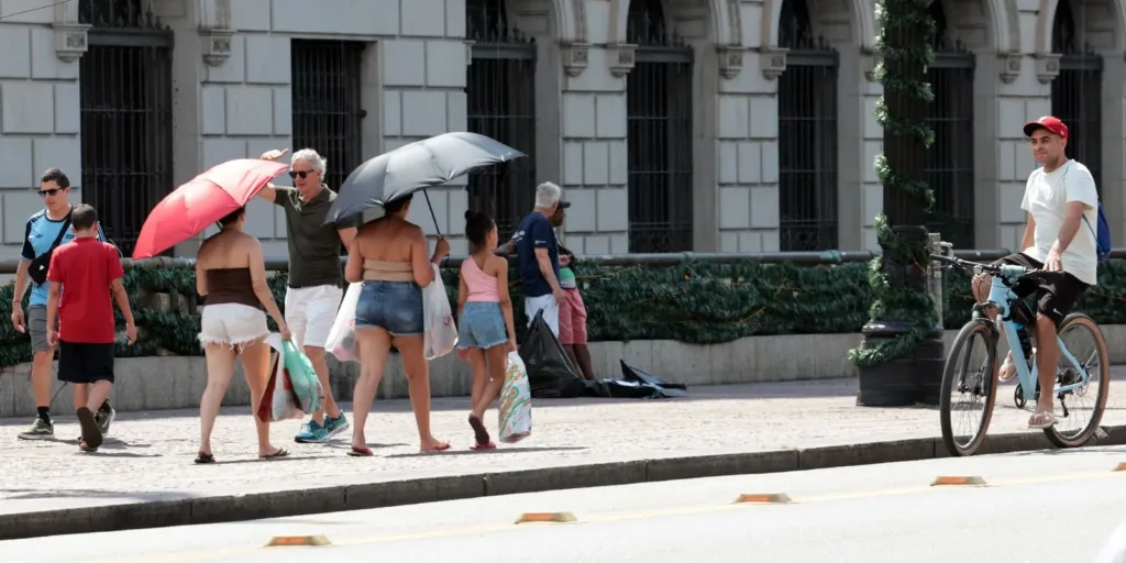 Onda de calor eleva temperaturas em grande parte do país