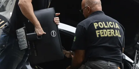 PF investiga senador Weverton Rocha por suspeita de desvios no INSS