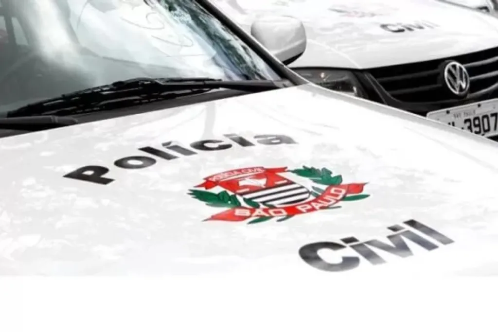 Policial quebra tudo em motel e ameaça funcionária com faca
