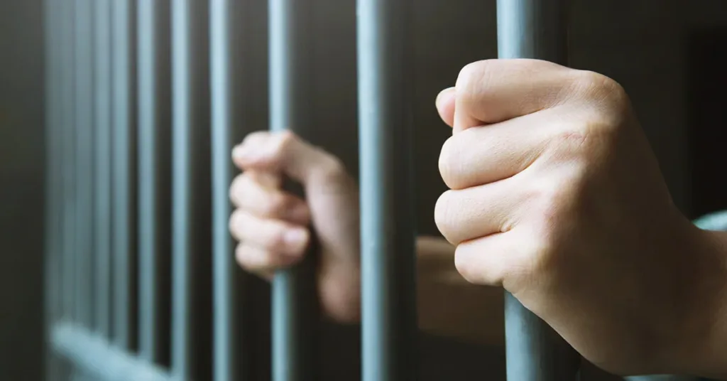 Homem é preso no Acre após reconciliação sem revogar medida protetiva de urgência