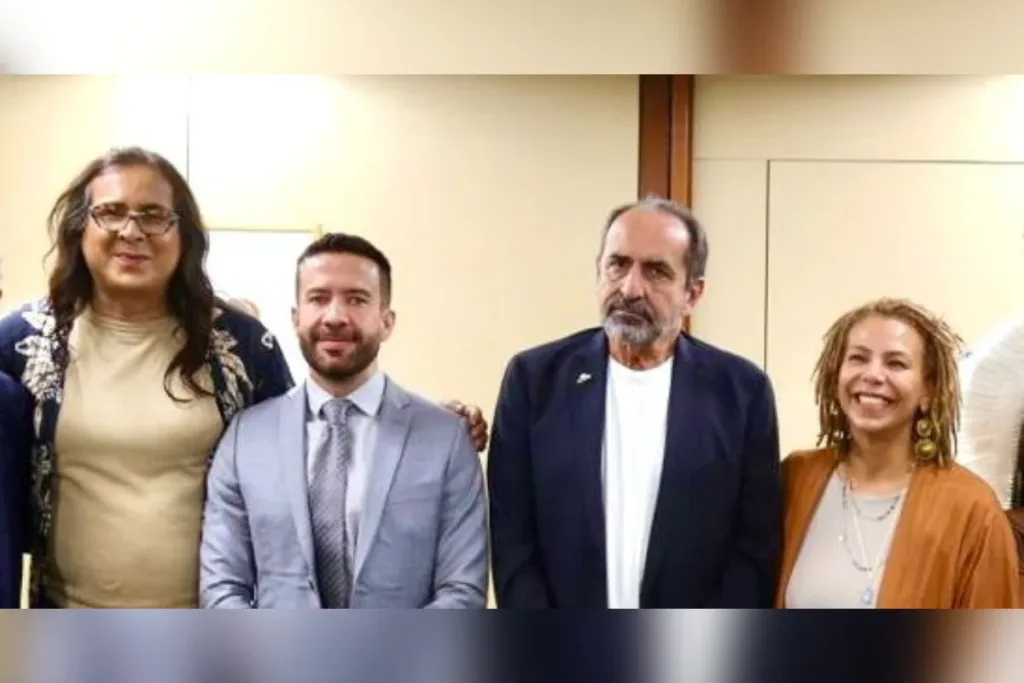PSol discorda da Rede em aliança com Kalil e aproximação com PSDB