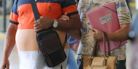 Queixas sexuais na menopausa têm tratamento, diz especialista