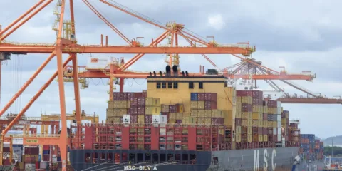 Balança comercial de julho tem superávit de US$ 7 bilhões