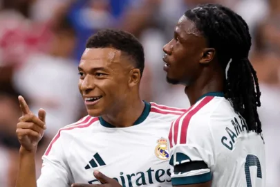 Real Madrid goleia Málaga e segue com 100% de aproveitamento no Espanhol