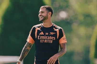 Recém-contratado, Bruno Guimarães realiza primeiro treino pelo Arsenal