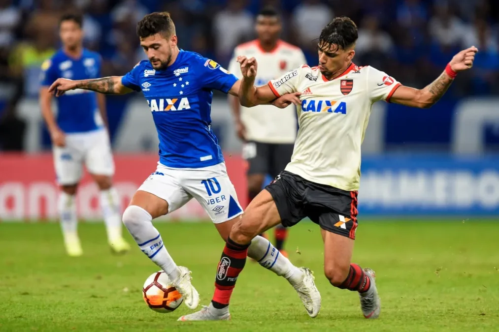 Relembre único encontro entre Cruzeiro e Flamengo pela Libertadores