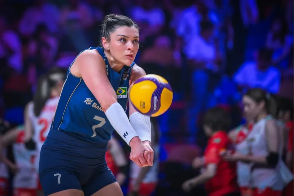 Rosamaria defende Tifanny após CBV vetar mulheres trans no vôlei