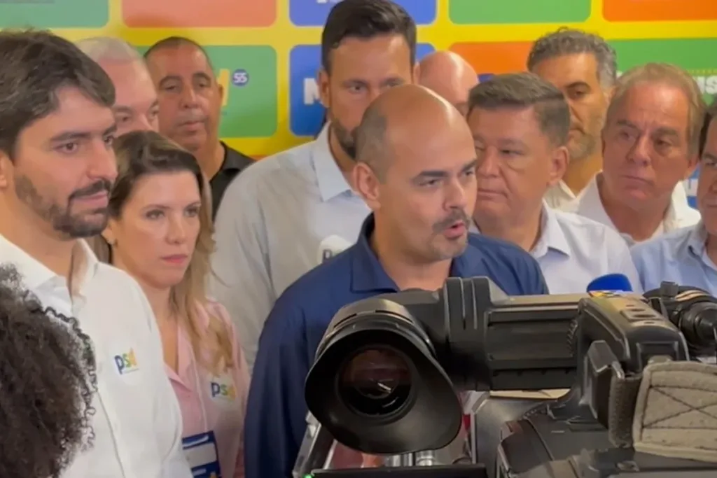 Simões presta "solidariedade" a Cleitinho após crise no Republicanos