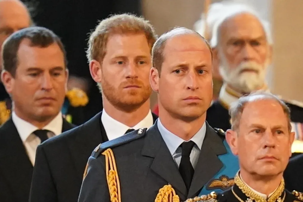 Site revela que príncipe William se nega a participar de eventos com Harry