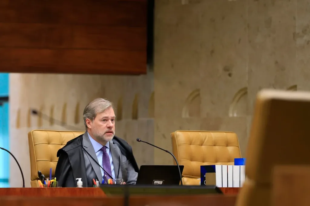 STF completa 14 anos sem julgar ação de R$ 3 bilhões sobre cartórios