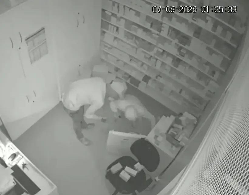 Dupla arromba farmácia e leva canetas emagrecedoras em Rio Branco