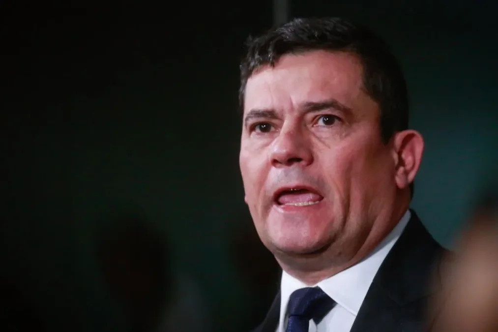 TRE-PR manda Moro remover posts que indicam vitória no 1º turno