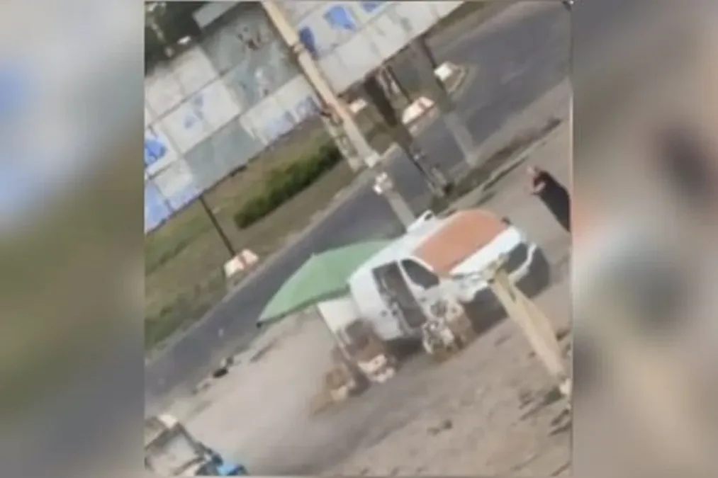 Ucraniano tenta fugir de ataque russo e acaba atingido por drone