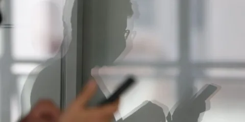 MPRJ investiga empresas de apostas online por golpes de R$ 1,4 bilhão