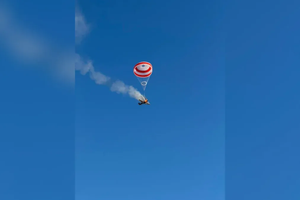 Veja novas imagens de queda de avião e salvamento de piloto em BH