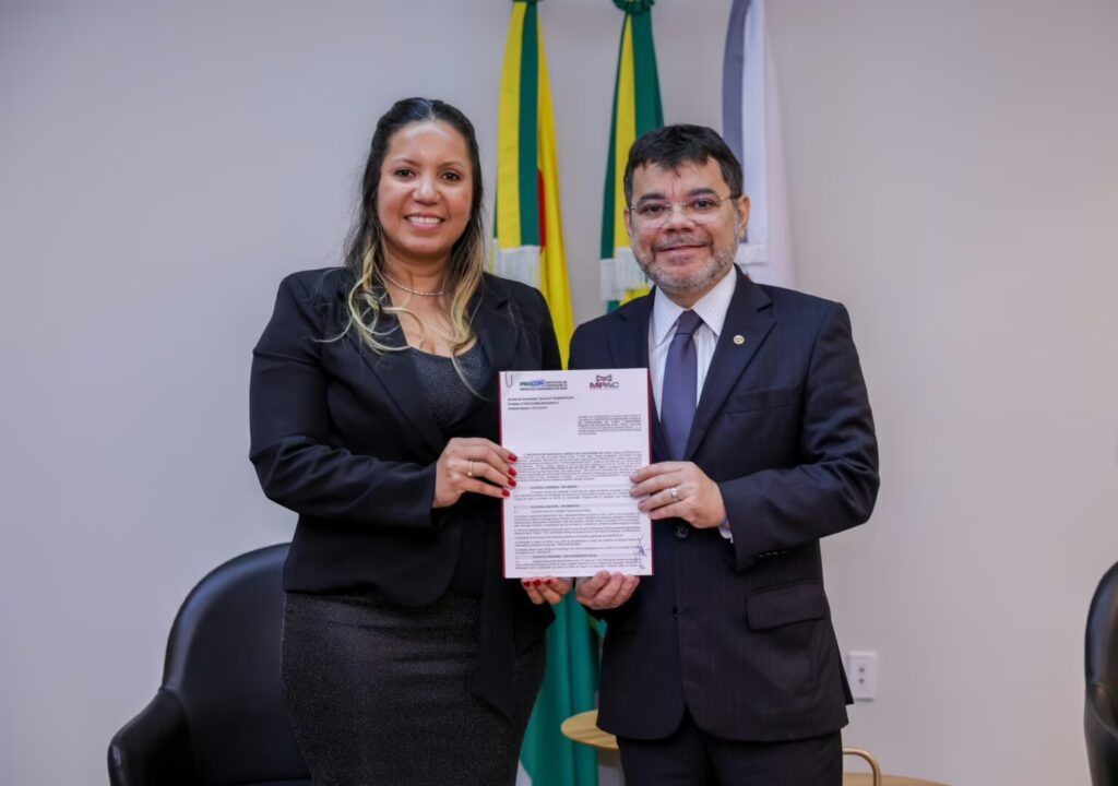 MPAC e Procon/AC ampliam parceria para defesa do consumidor.