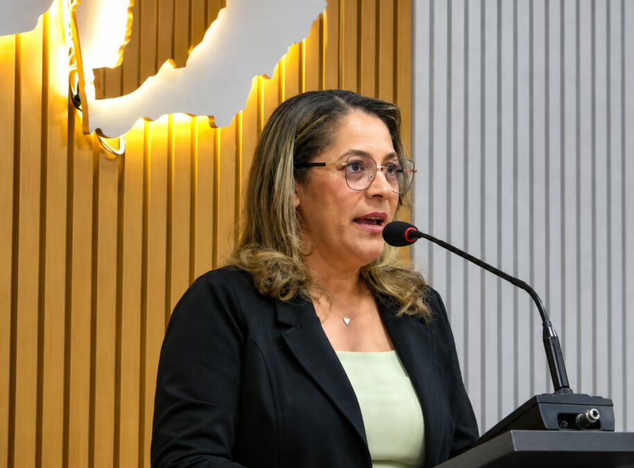 Ivoneide Bernardino propõe programa permanente de prevenção ao suicídio em Sena Madureira