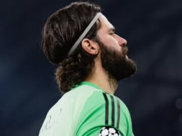 Alisson é punido por atitude após empate do Liverpool. Saiba mais!