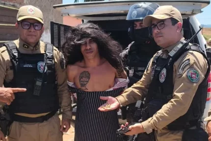 Homem é preso na Paraíba após tentar fugir vestido de mulher e diz ter matado 80 pessoas