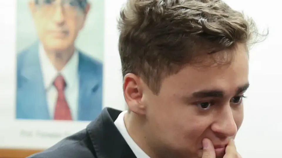 Nikolas Ferreira chama Vorcaro de lindão em áudio sobre liberação de minério