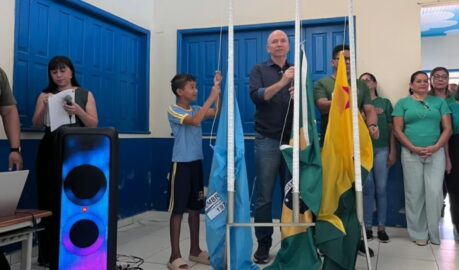 Semana da Pátria em Sena Madureira começa com hasteamento dos pavilhões